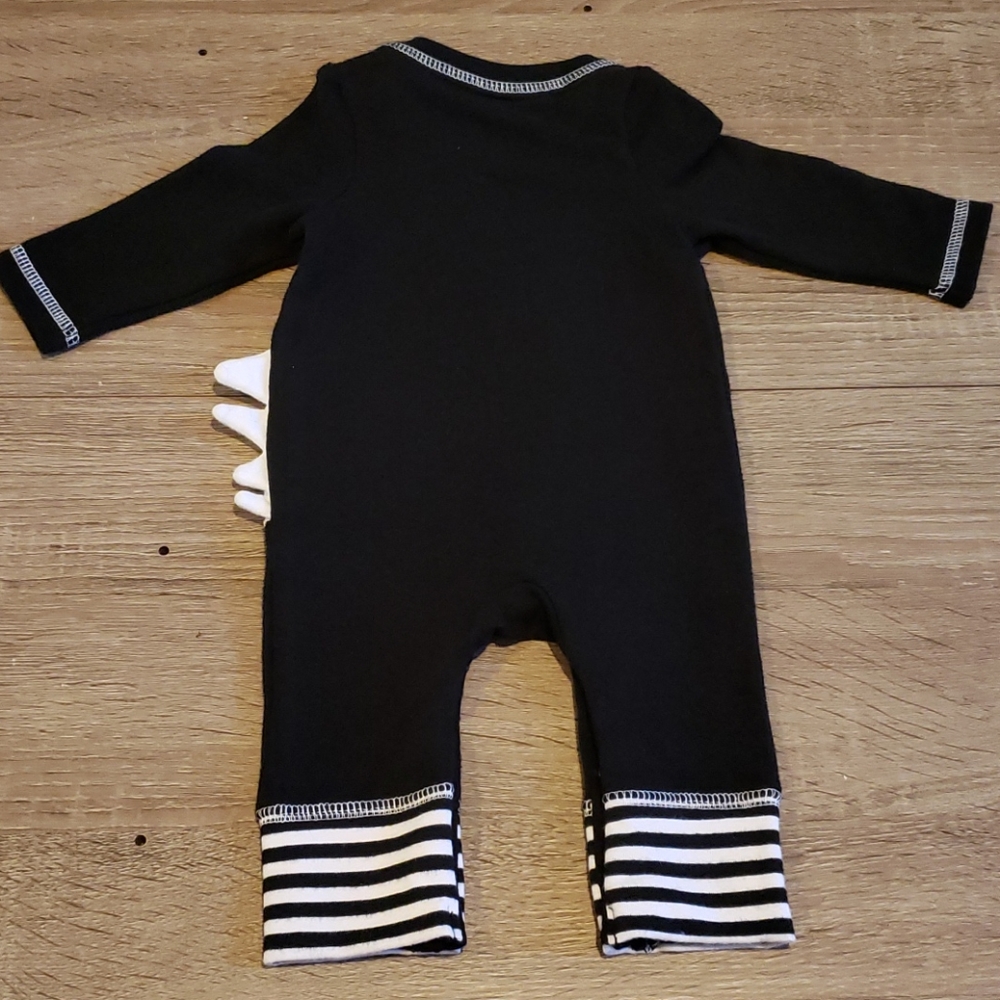 $4 w/ bundle! Baby Ghost Jumpsuit - Picture 3 of 3